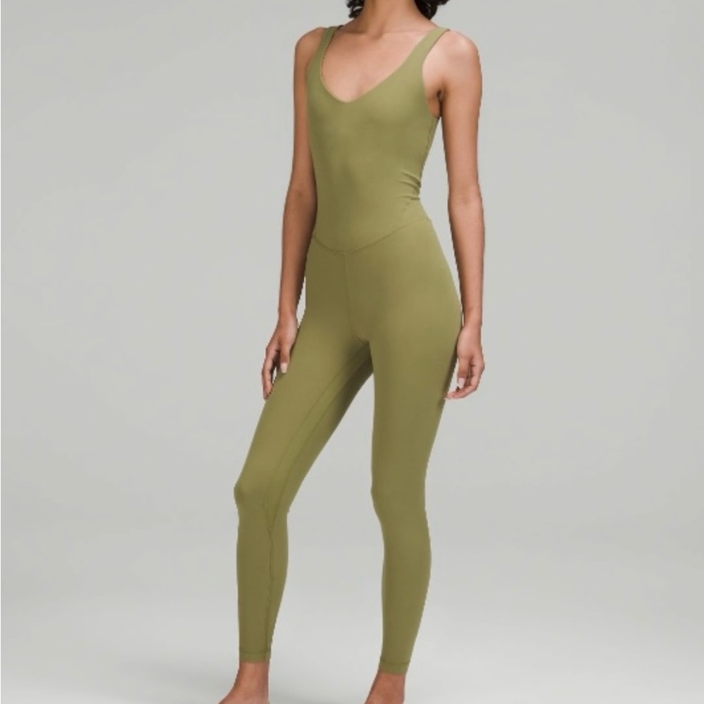 Lululemon Athletica Align 25” Jumpsuit size 4 NWT Green